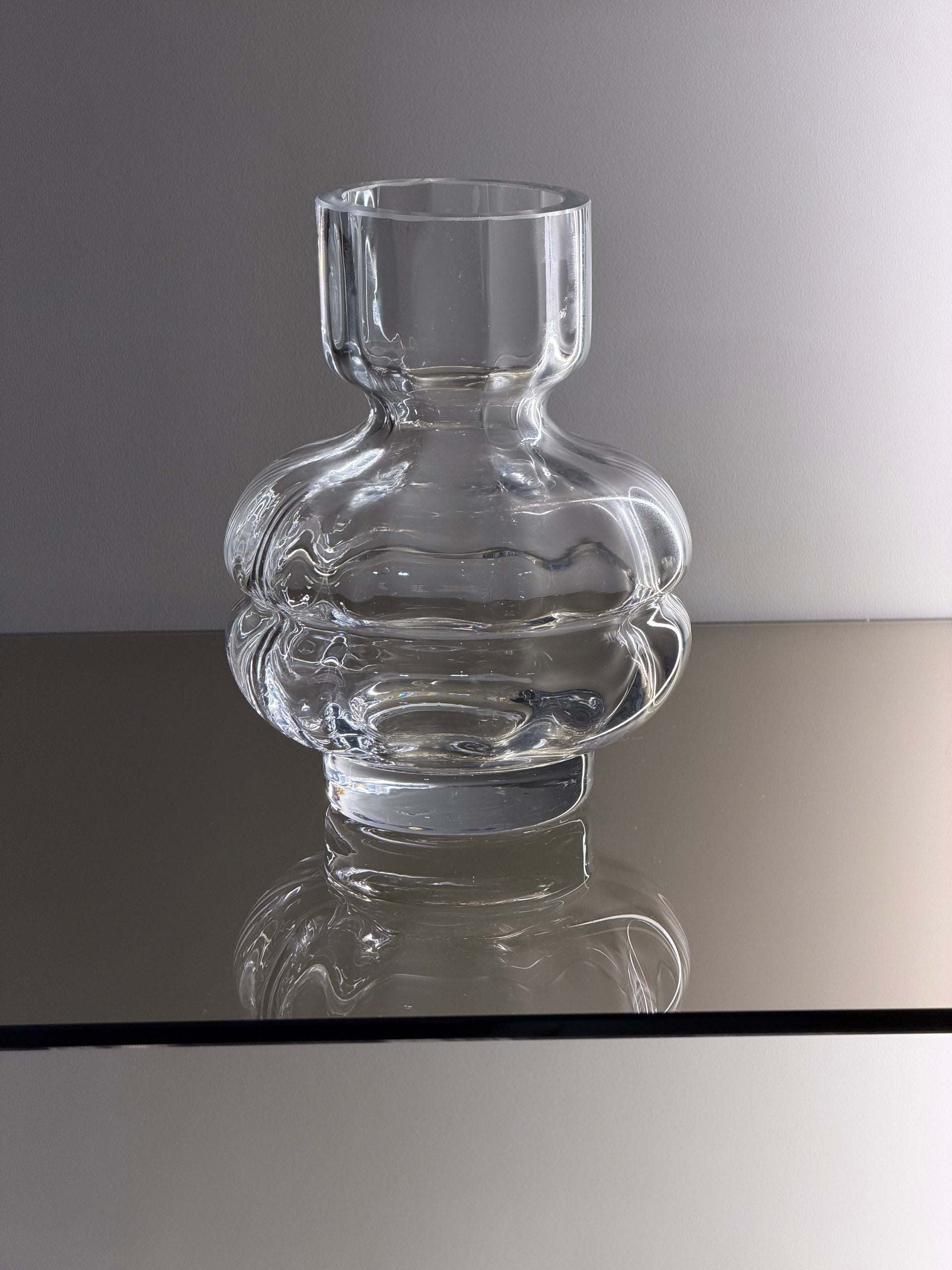 Mini glass vase