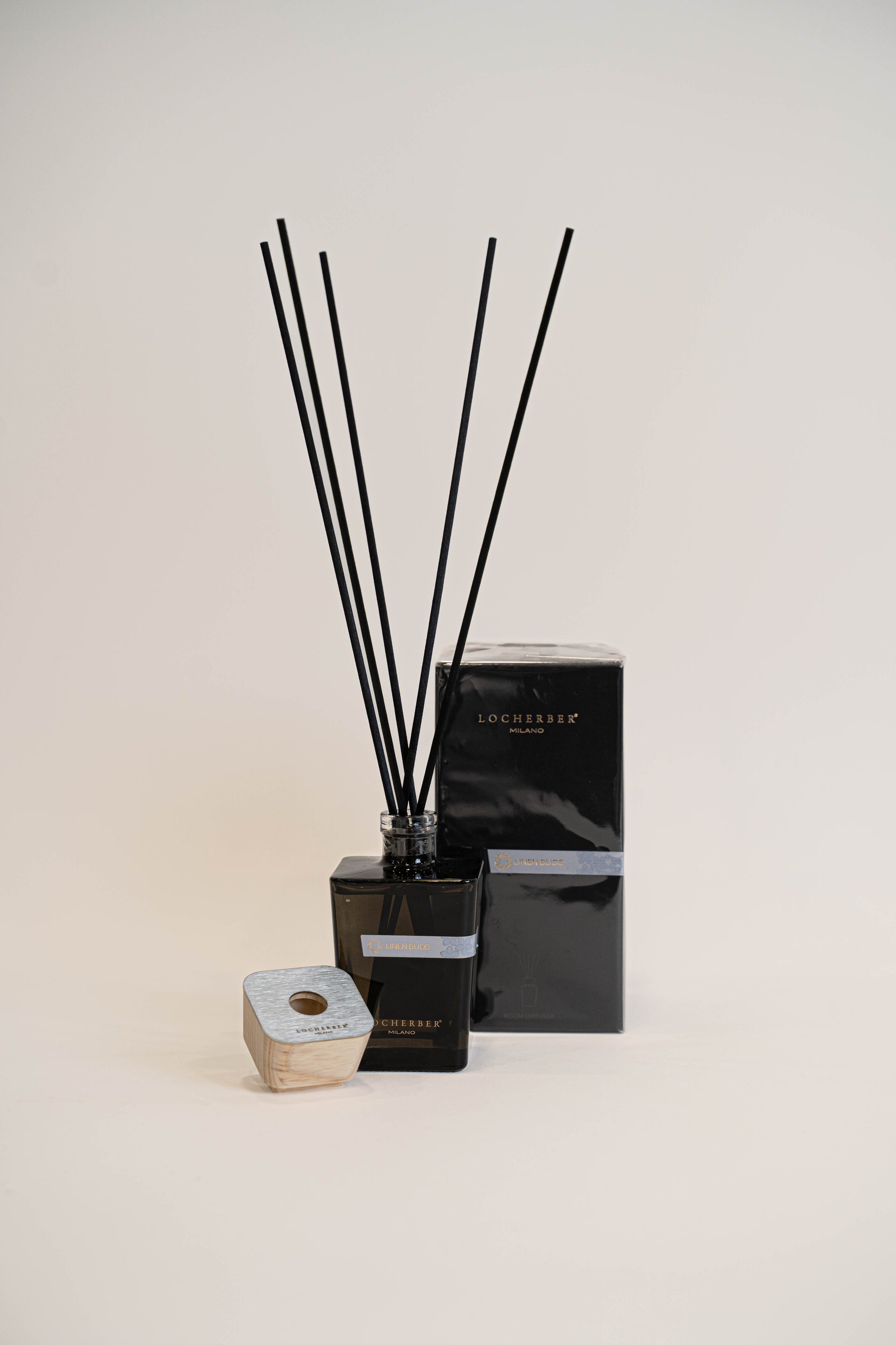 דיפיוזר AZAD KASHMIR ניחוח חם עדין ופאודרי