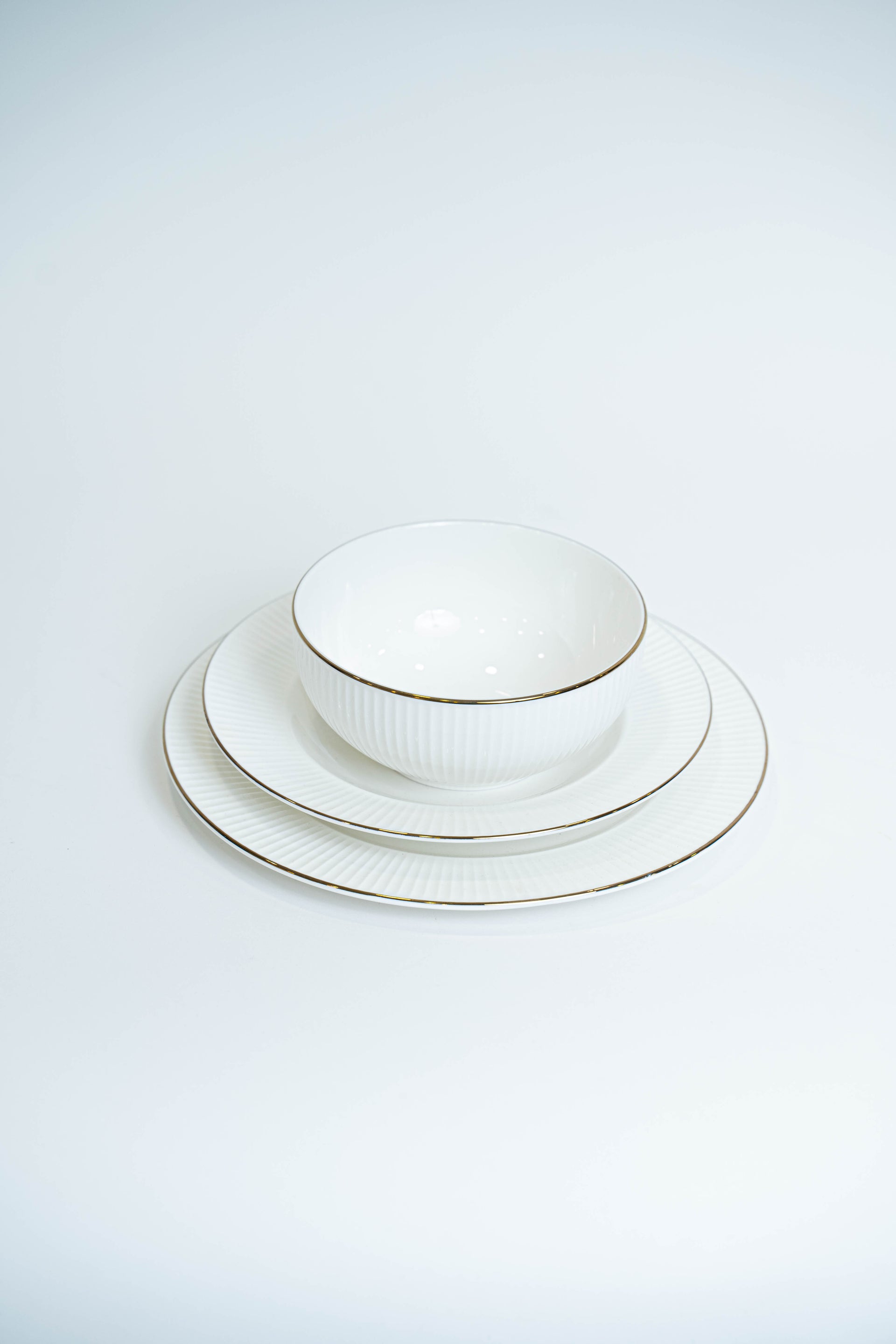 מערכת אוכל פורצלן דגם פסים