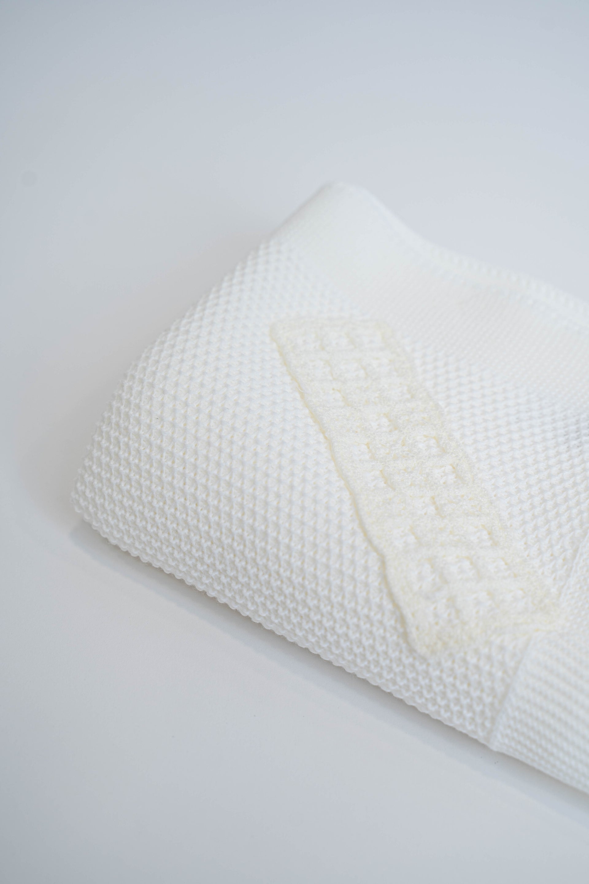 שמיכה חגיגית דגם ELIOT