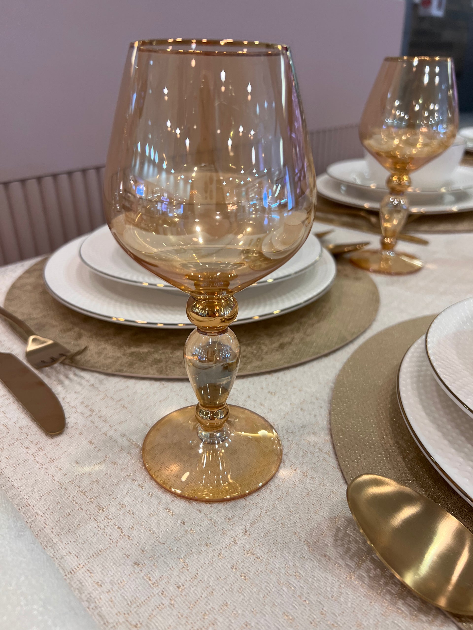 גביעי יין דגם GOLD