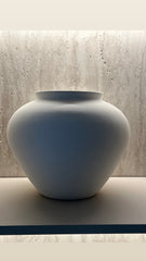 Belle stone vase