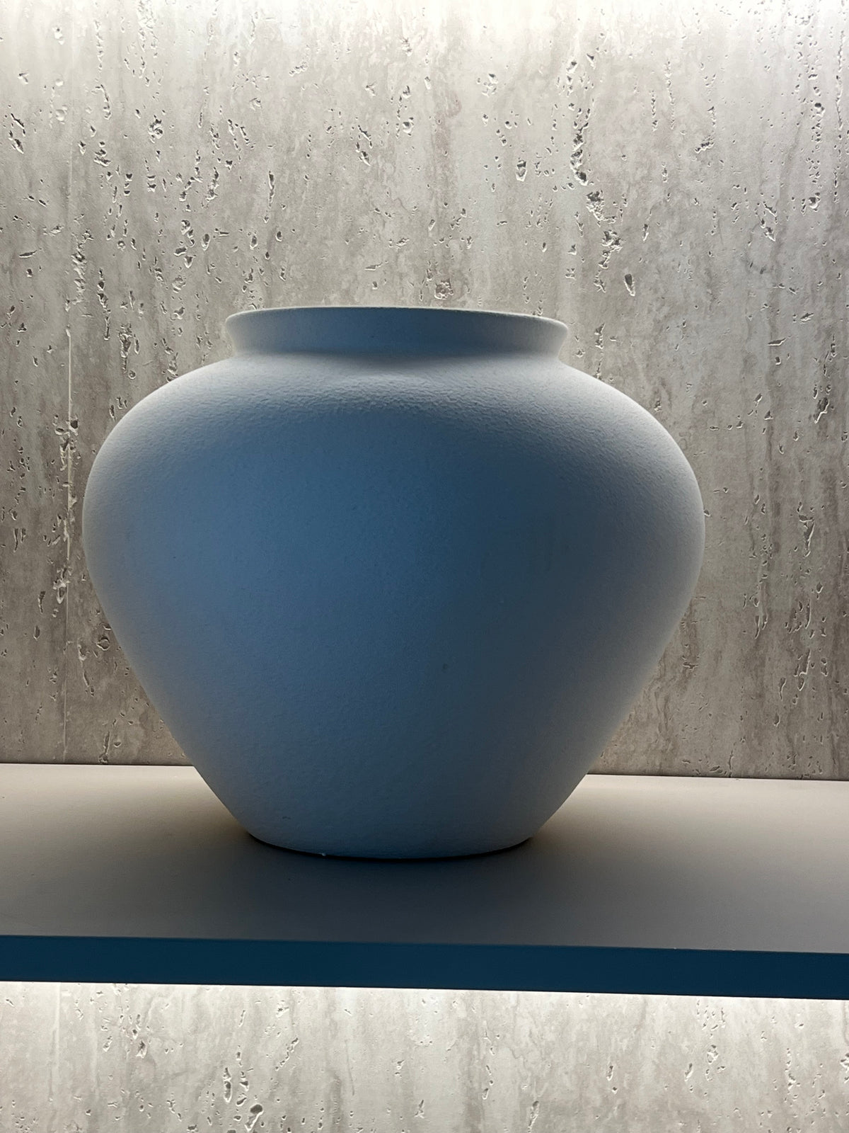Belle stone vase