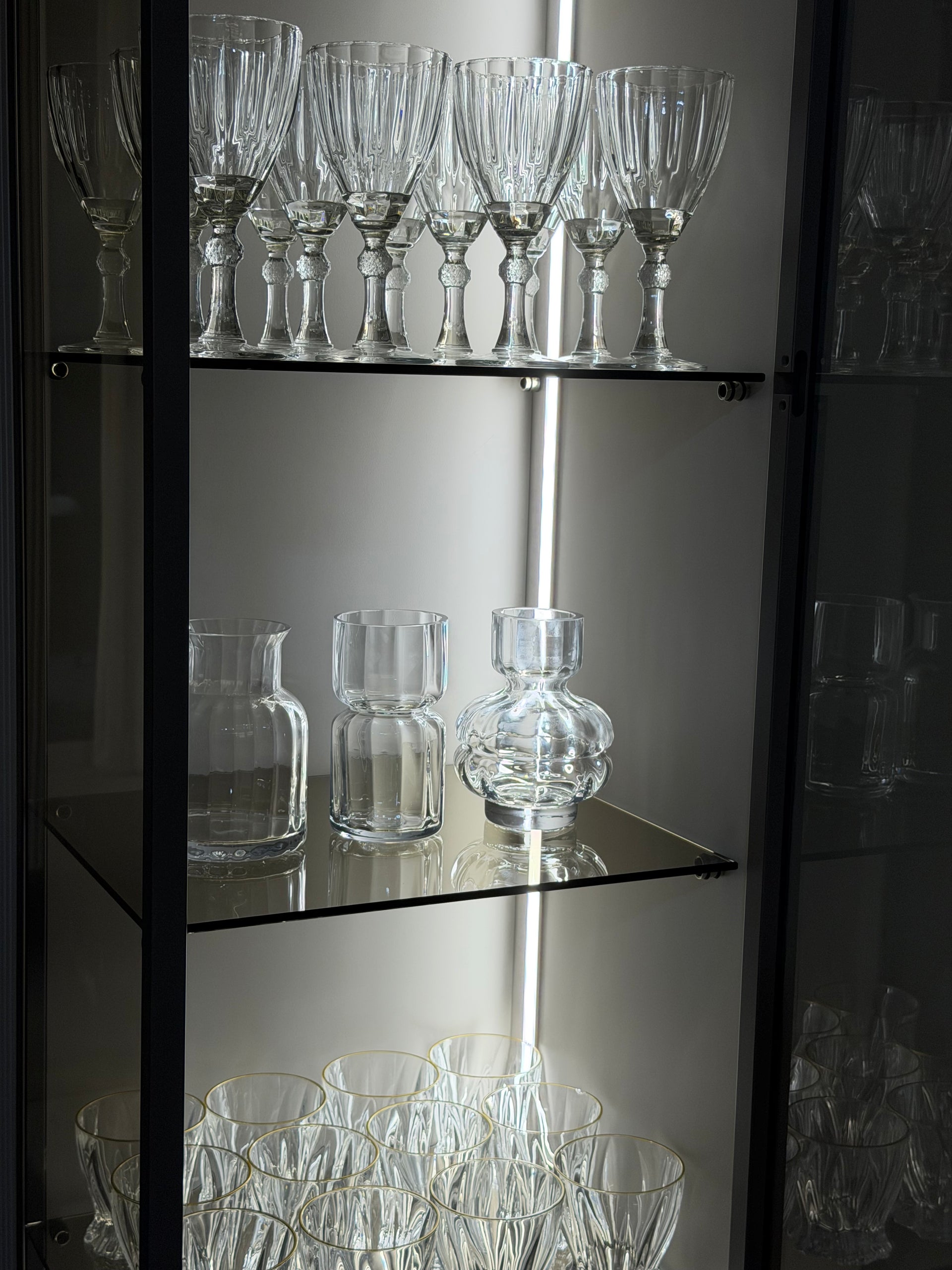 Mini glass vase